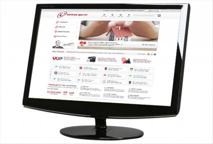 Vatandaş "e-Devlet"i sevdi
