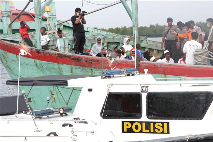 Discord grows in Southeast Asia over boat people crisis