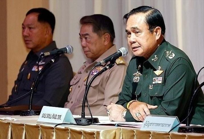 Thai junta agrees to referendum on draft charter