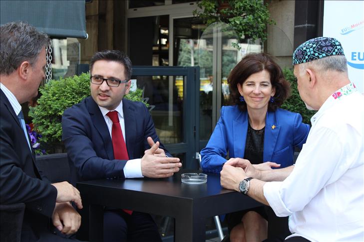 Laurence Auer: Qytetarët e Maqedonisë meritojnë informacione në lidhje me dialogun në Strasburg