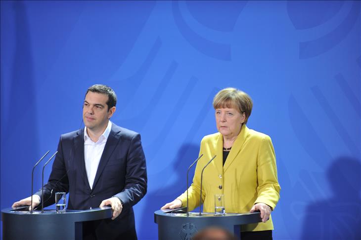 Merkel says Greece long way from getting bailout deal