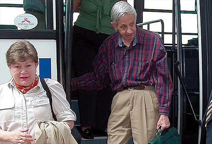 'Beautiful mind' math genius John Nash dead at 86