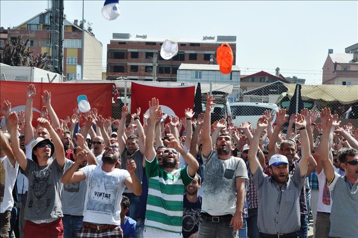 Turkey: Workers energetic during strike at Renault factory