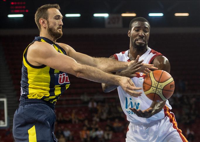 Turkish Basketball: Playoff fever sees tight clashes