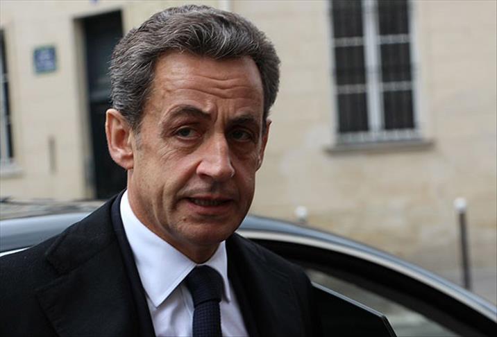Sarkozy'nin partisi isim değiştirdi