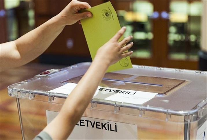 Yurtdışında 744 bin 543 Türk seçmen oy kullandı