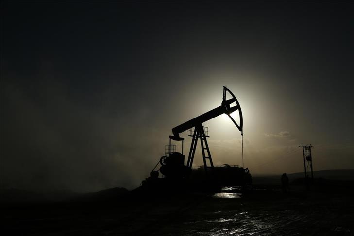 Iraq: Erbil warns Baghdad it may sell oil 'on its own'