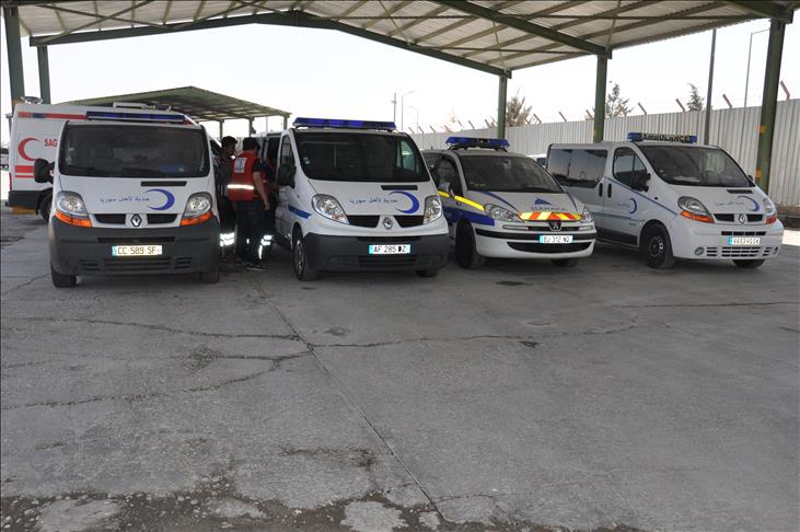Une association française envoie huit ambulances en Syrie