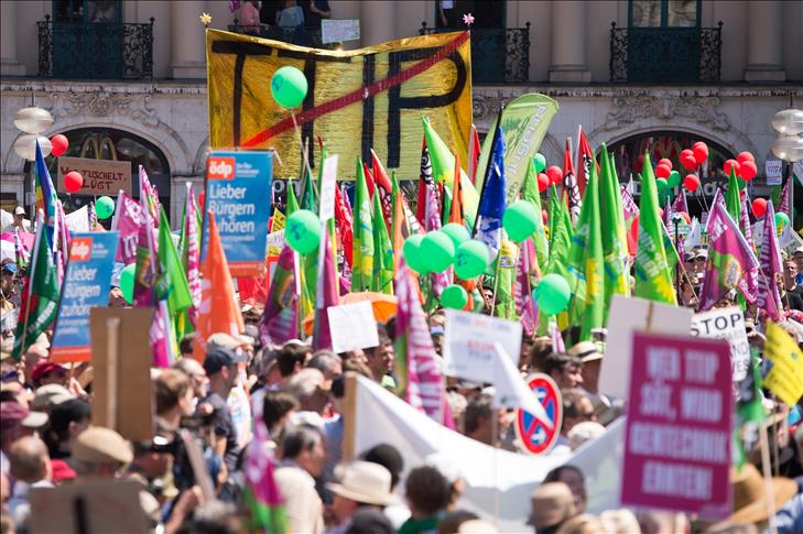 Importante manifestation contre le Sommet du G7 à Munich