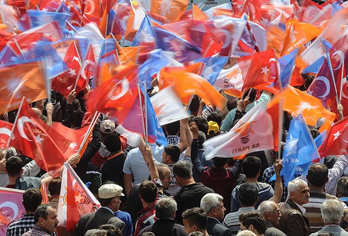 AK Parti dördüncü genel seçimden de birinci çıktı