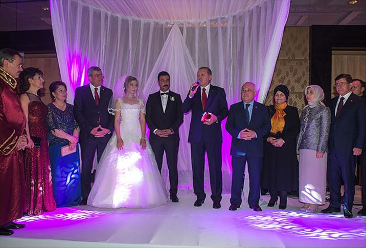 Cumhurbaşkanı Erdoğan nikah şahidi oldu