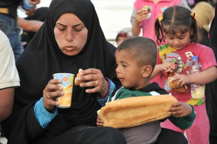 Turkey urges Europe for help with refugee influx