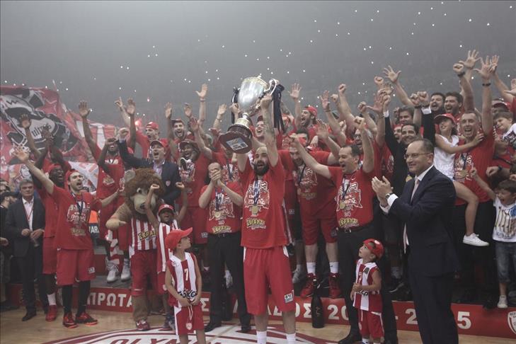 Basketball: Olympiacos clinch Greek league victory
