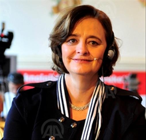 Maldives turns to Tony Blair's wife to improve global image