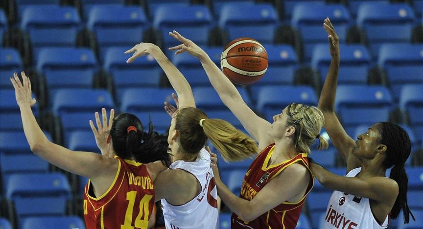Turkey crush Montenegro in Eurobasket Women 2015