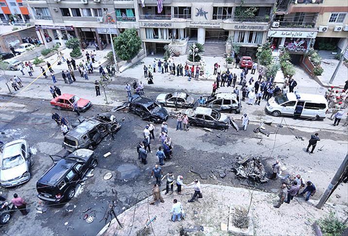 Mısır başsavcısının konvoyuna bombalı saldırı