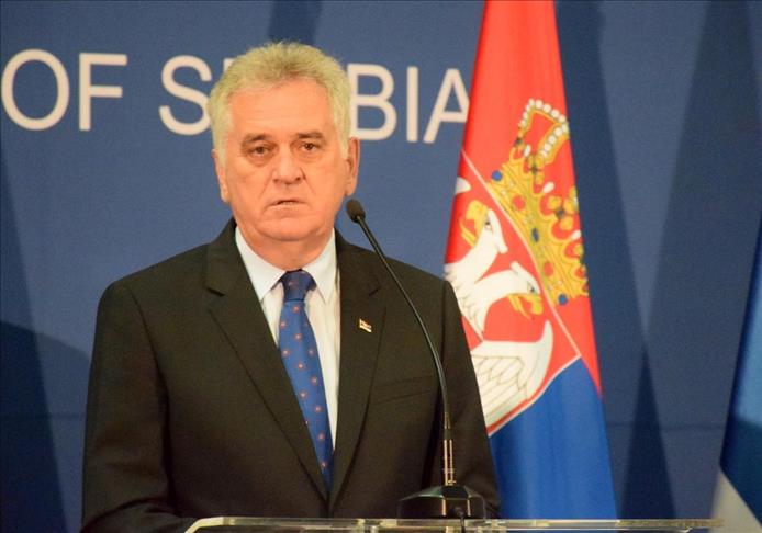 Serbian leader offers to visit Srebrenica to pay homage