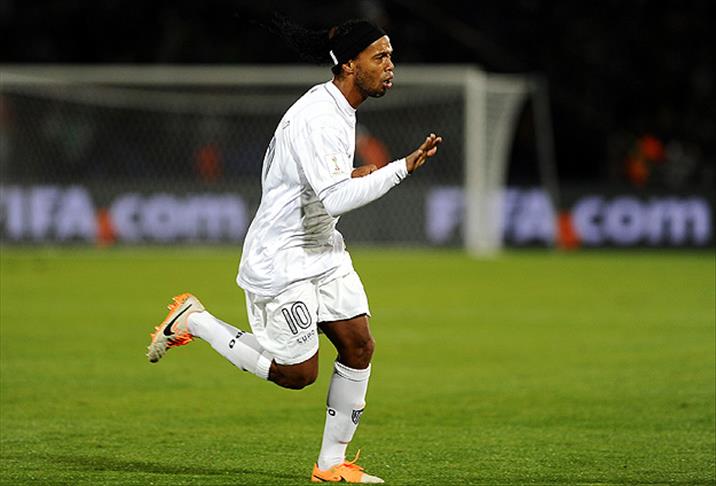 Antalyaspor Ronaldinho ile prensipte anlaştı