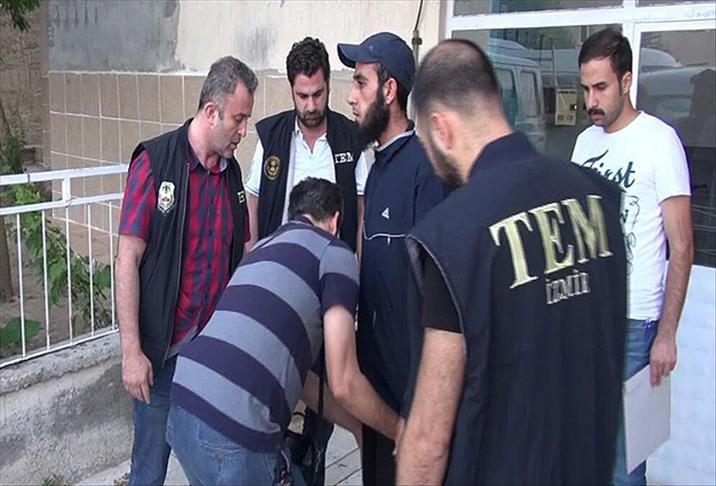 İzmir'de gözaltına alınanlar DAEŞ adına çatışmalara katılmış