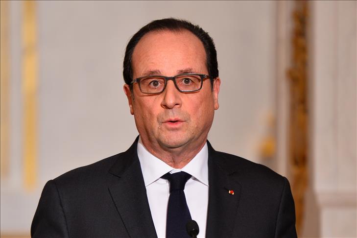 rencontre paul biya hollande