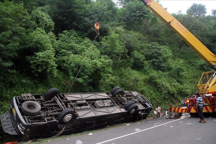 11 South Koreans die in bus crash in China