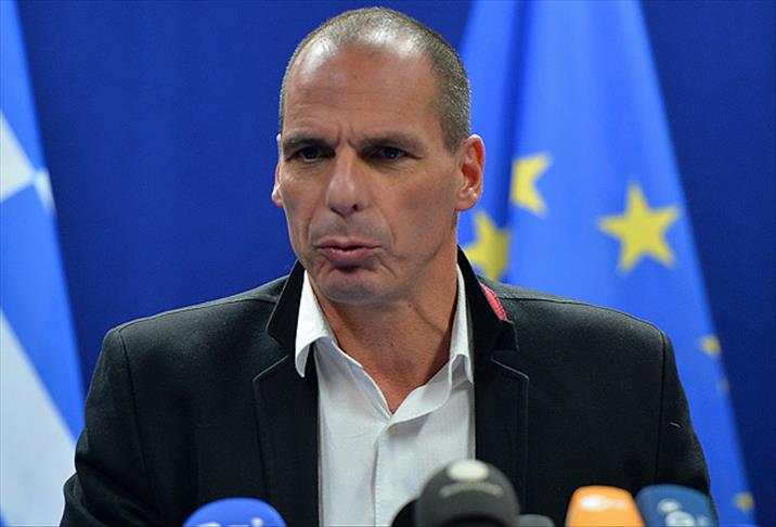 'Yunanistan batarsa 1 trilyon avro kaybedilecek'