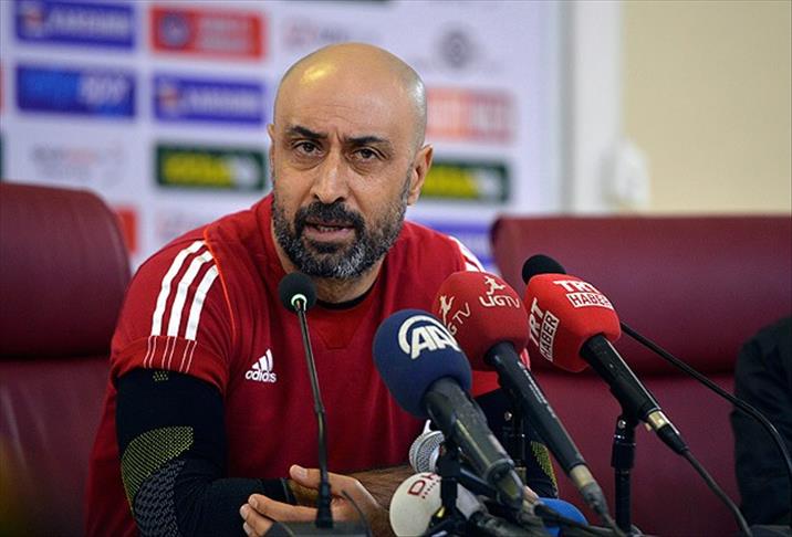 Kayserispor Tolunay Kafkas'la anlaştı