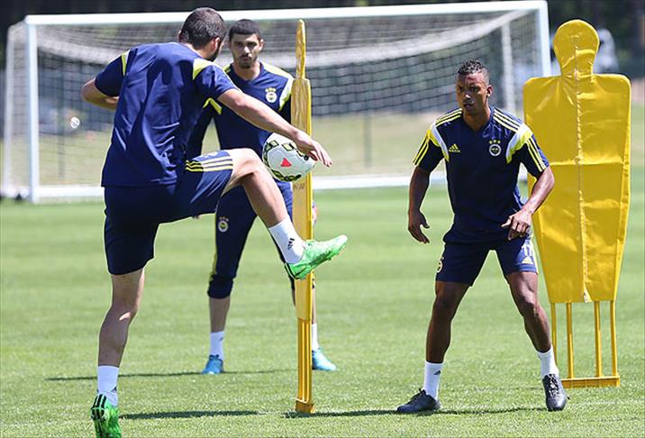 Nani ve De Souza ilk antrenmanlarına çıktı