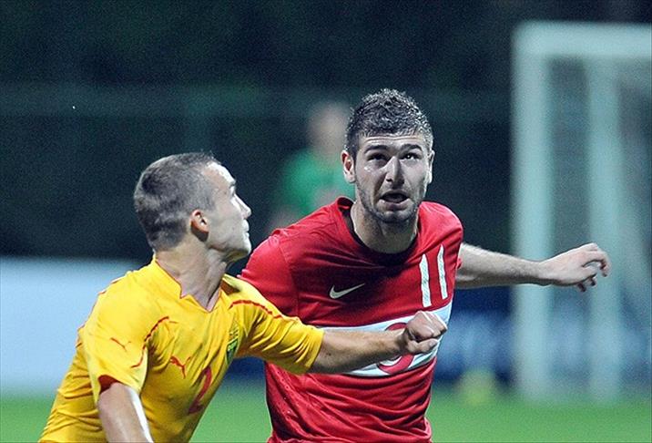 Football: Celtic sign Turkish striker