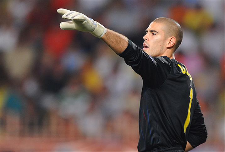Antalyaspor Victor Valdes'in peşinde