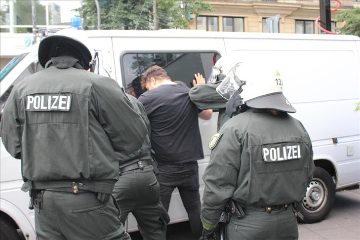 German police arrest suspect after street shooting