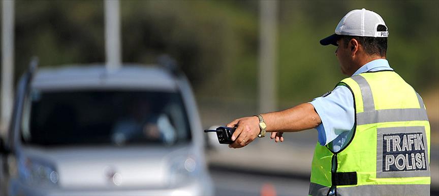 Her 10 kilometreye bir polis ekibi
