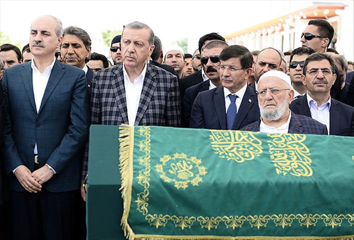 Şair ve yazar Ali Nar son yolculuğuna uğurlandı