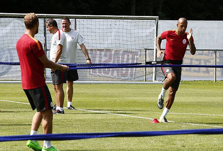 Felipe Melo Hamzaoğlu ile görüştü