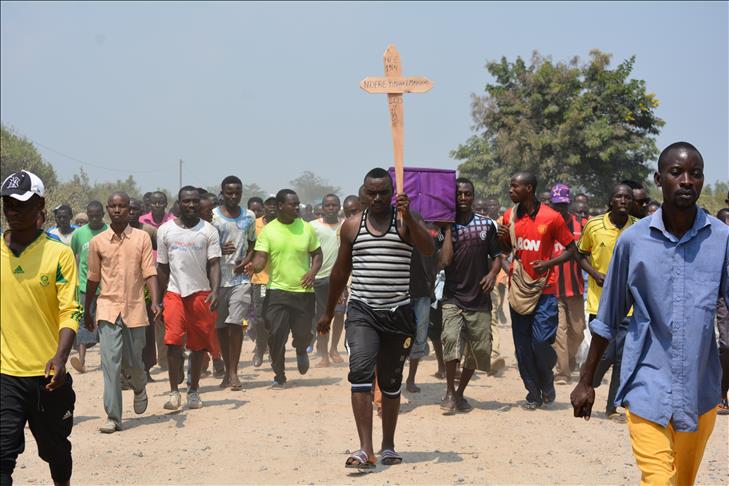Burundi: Des milliers de manifestants à l’enterrement d'un militant de l'opposition
