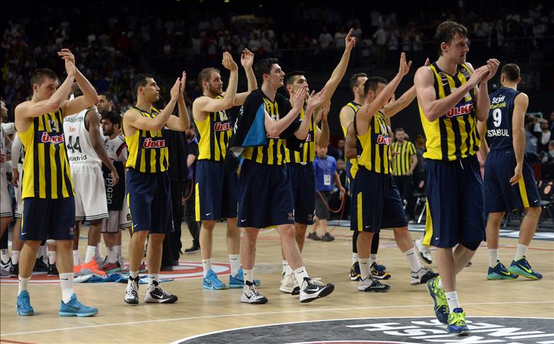 Basketball: Fenerbahce Ulker sign Clippers forward