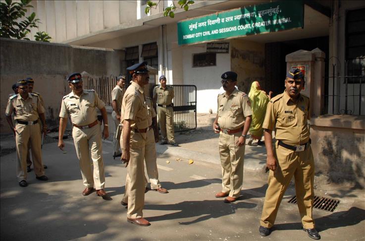 India debates hanging of Mumbai bombings convict