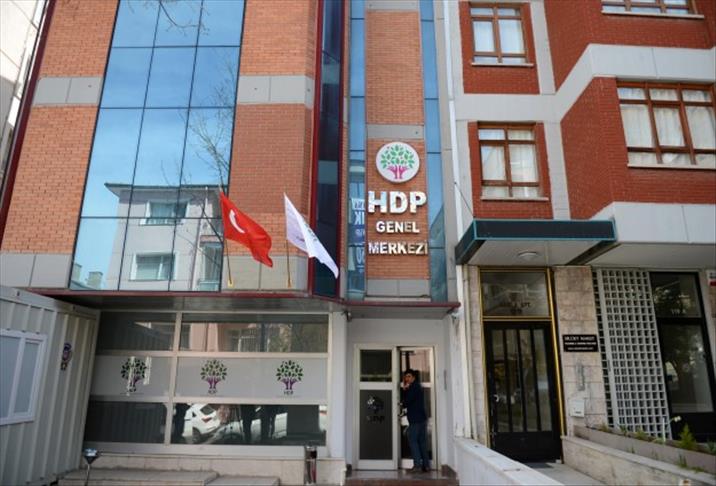 HDP'den Erdoğan ve Davutoğlu hakkında suç duyurusu
