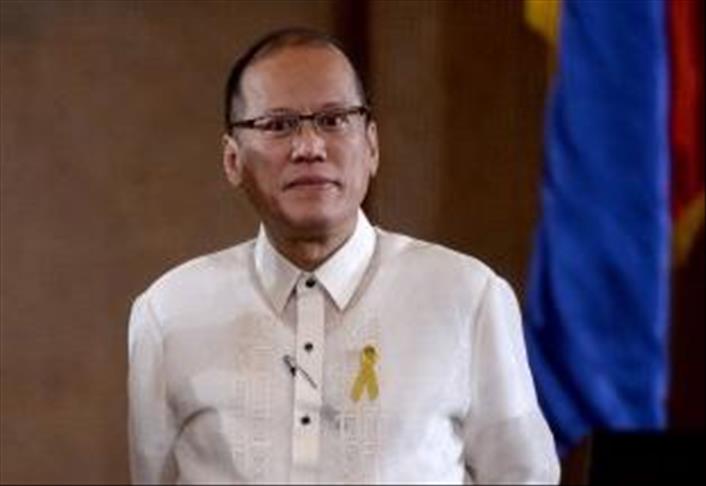 Philippines president announces preferred successor