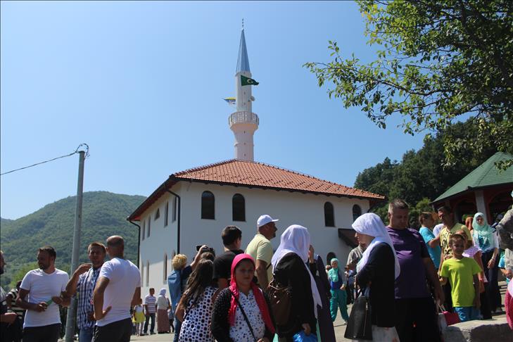 Nova džamija u Cerskoj otvorila vrata za vjernike