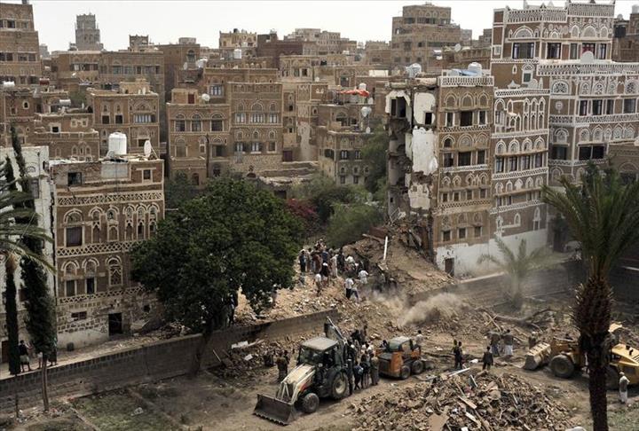 Civilian deaths in Yemen near 2,000 says UN