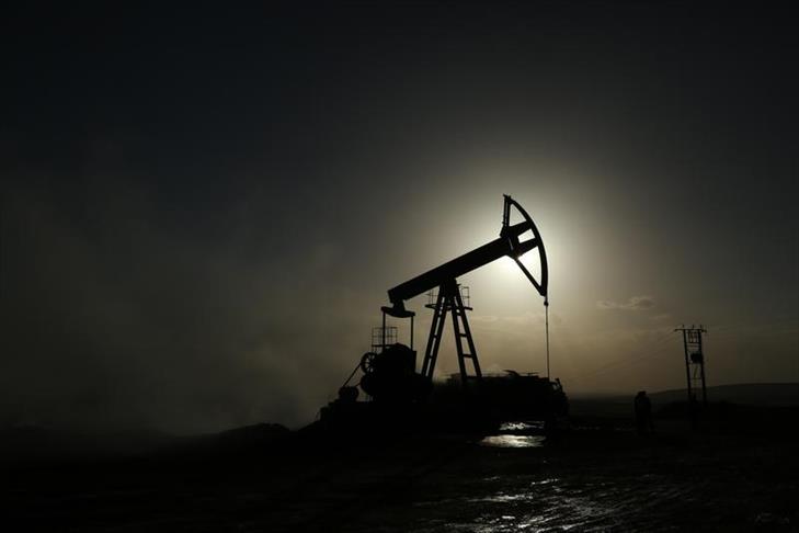 Falling oil prices may plunge Iraq into greater crisis