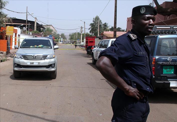 Hostages freed following deadly standoff at Mali hotel