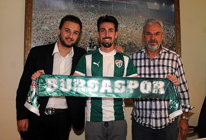 Football: Turkish club acquires Spanish winger