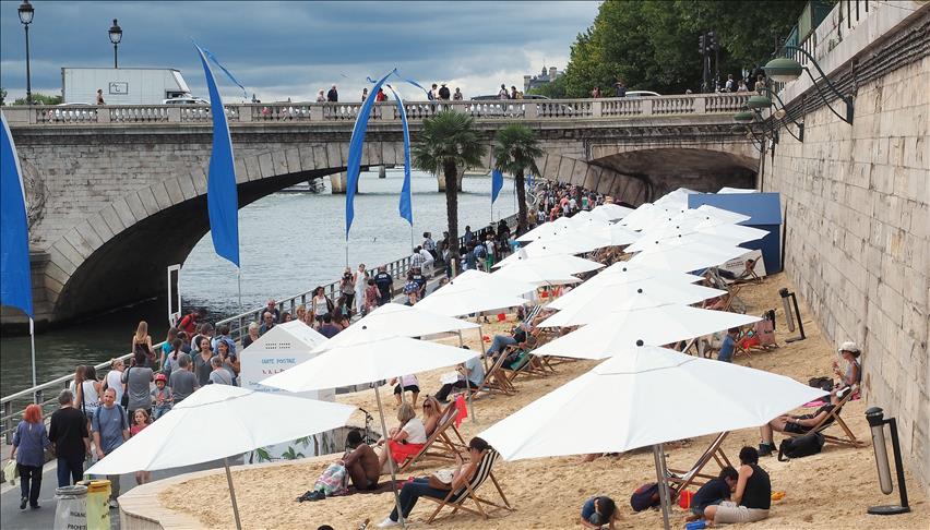"Tel Aviv sur Seine", défendu par la maire de Paris, et par le parti d'extrême droite