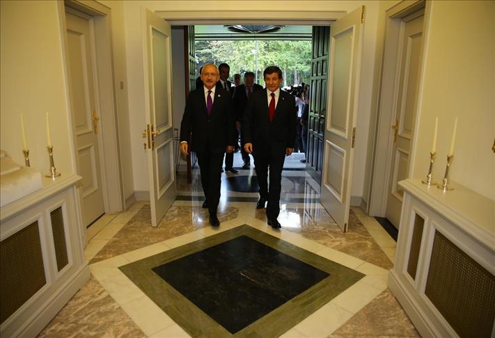 Turkey: CHP gives leader authority to form coalition gov't