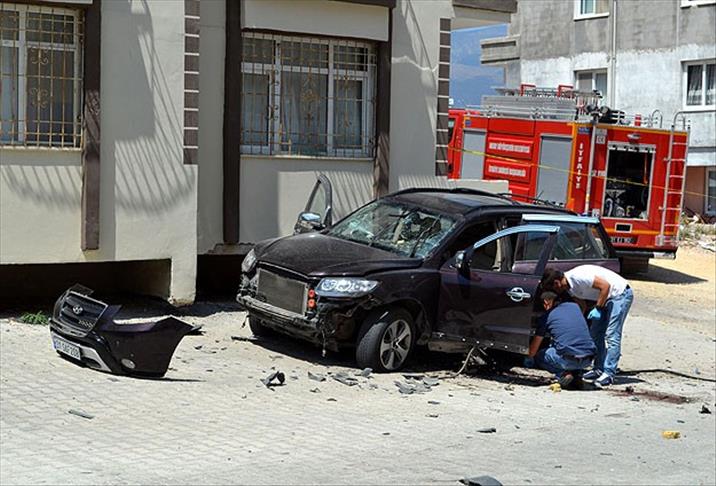 مقتل قيادي في "الجيش الحر" بتفجير سيارته جنوبي تركيا