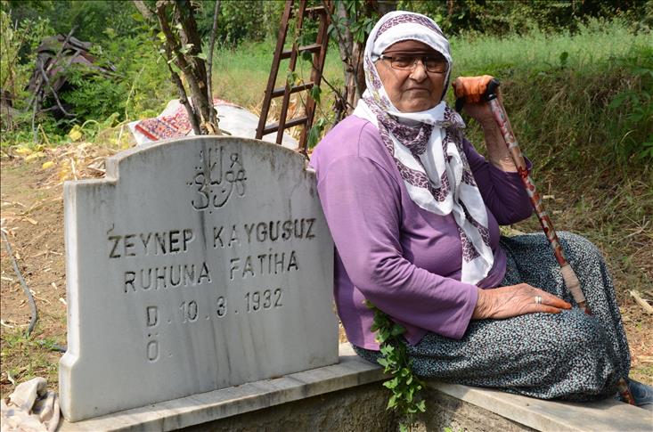 Sto ljudi, sto ćudi: Nana Zeynep već 20 godina čisti svoj mezar