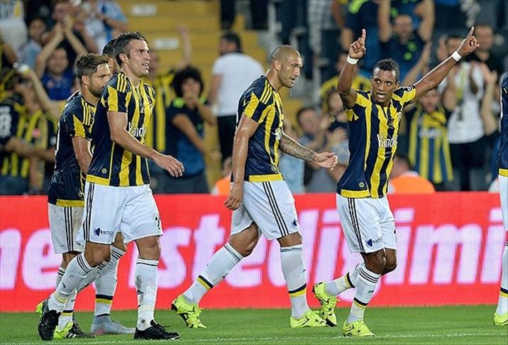 Football: Fenerbahce on top of Turkish league