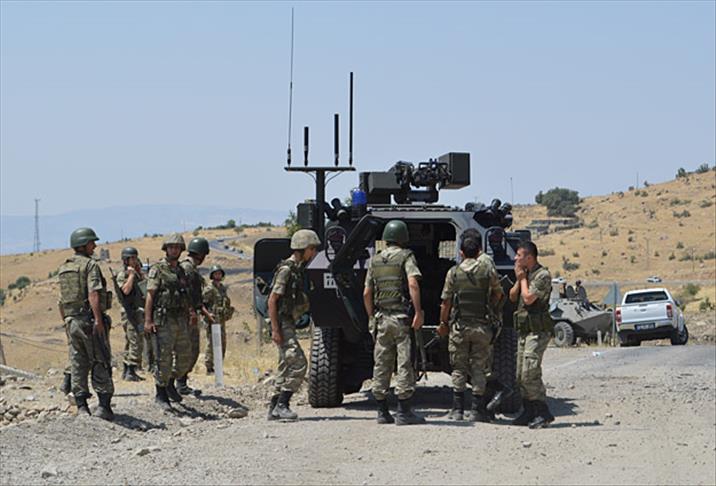 Şırnak'ta üs bölgesine saldırı: 2 asker yaralı